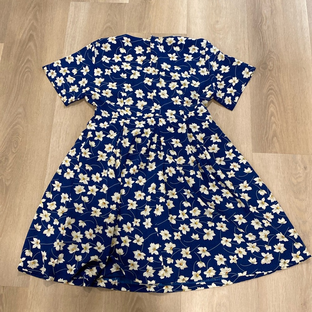 90s Vintage Passports of Pier 1 Imports Blue Casual Dress White Flowers Size L - Picture 4 of 5